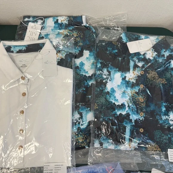 4 pc Greg Norman Collection in Blue and Green Print bundle - Picture 4 of 5